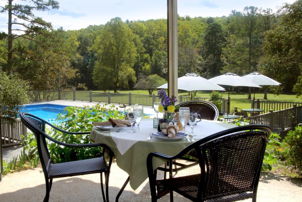 Glen-Ella Springs Hotel & Restaurant Clarkesville Экстерьер фото