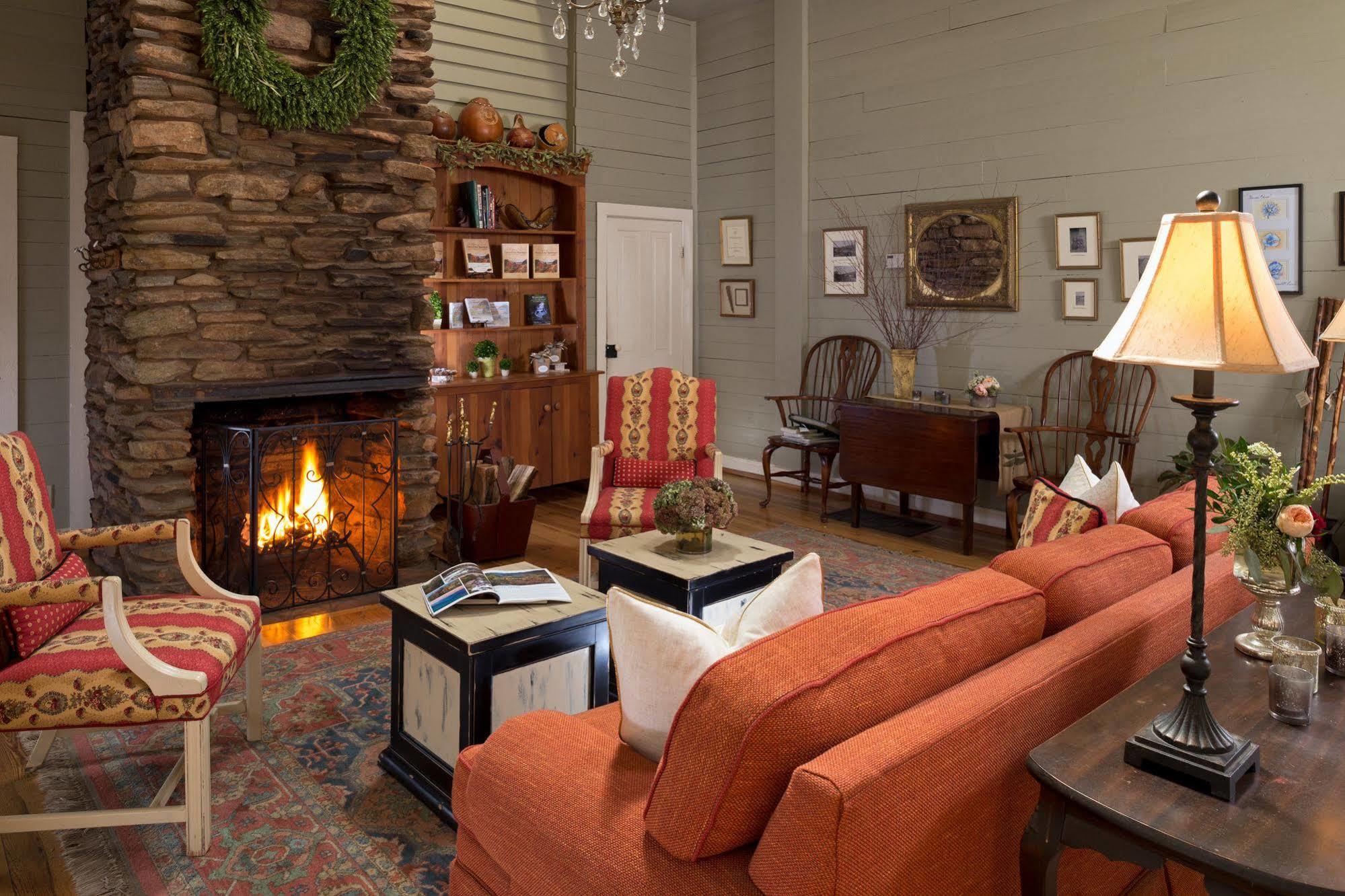 Glen-Ella Springs Hotel & Restaurant Clarkesville Экстерьер фото